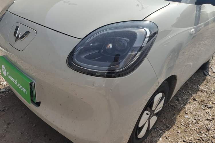 Used Wuling Hongguang MINIEV 2025 Four-Door Version Advanced Edition Left Front Headlight