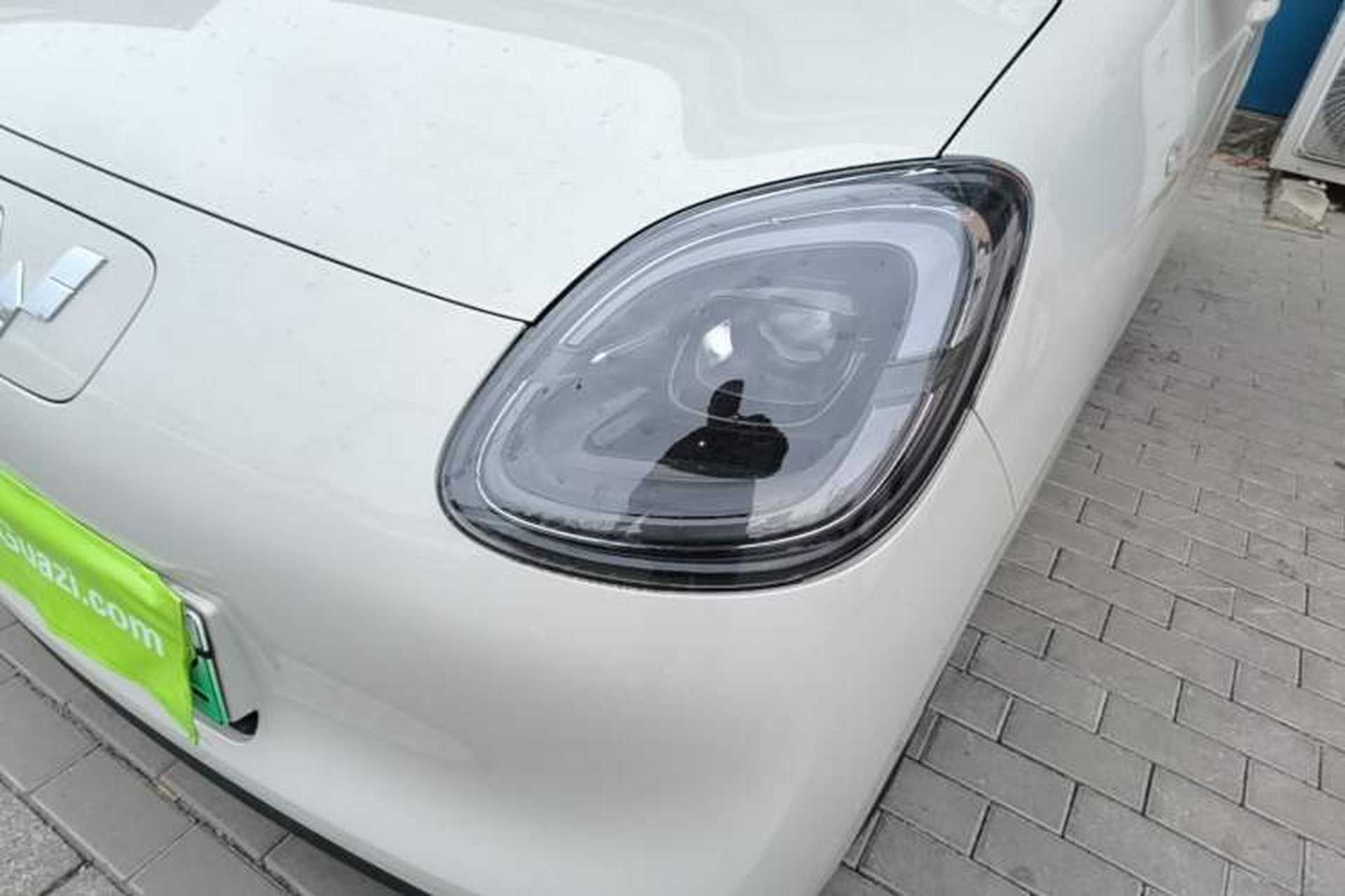 Used Wuling Hongguang MINIEV 2025 Four-Door Version Advanced Edition Left Front Headlight