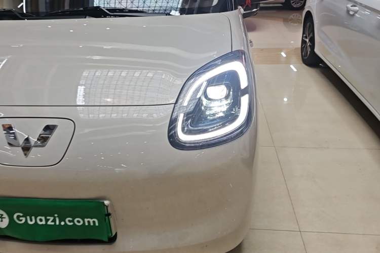 Used Wuling Hongguang MINIEV 2025 Four-Door Version Zhenxiang+ Edition Left Front Headlight
