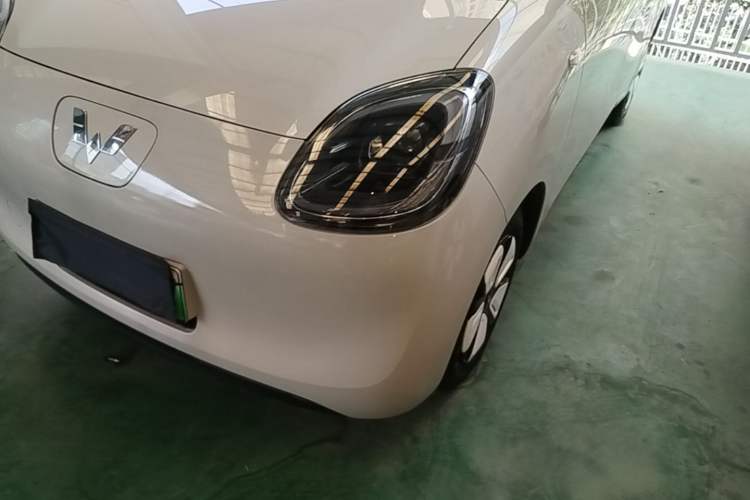 Used Wuling Hongguang MINIEV 2025 Four-Door Version Advanced Edition Left Front Headlight
