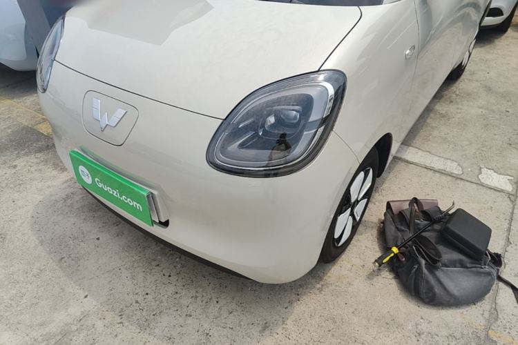 Used Wuling Hongguang MINIEV 2025 Four-Door Version Advanced Edition Left Front Headlight