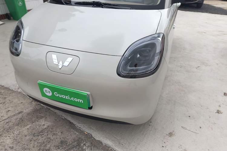 Used Wuling Hongguang MINIEV 2025 Four-Door Version Advanced Edition Left Front Headlight