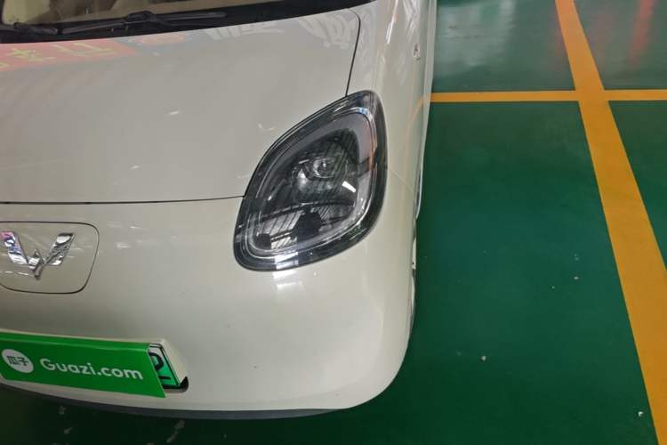 Used Wuling Hongguang MINIEV 2025 Four-Door Version Premium Edition Left Front Headlight