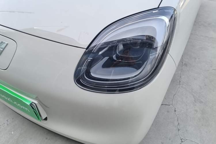 Used Wuling Hongguang MINIEV 2025 Four-Door Version Advanced Edition Left Front Headlight