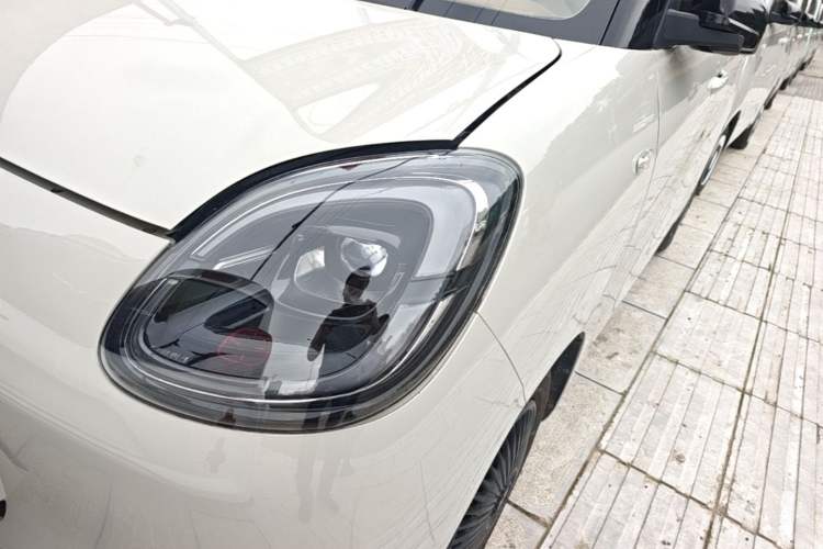 Used Wuling Hongguang MINIEV 2025 Four-Door Version Zhenxiang+ Edition Left Front Headlight
