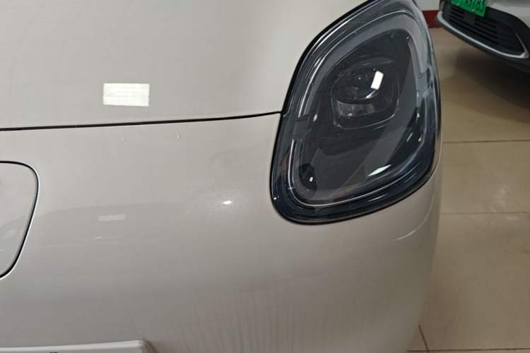 Used Wuling Hongguang MINIEV 2025 Four-Door Version Advanced Edition Left Front Headlight