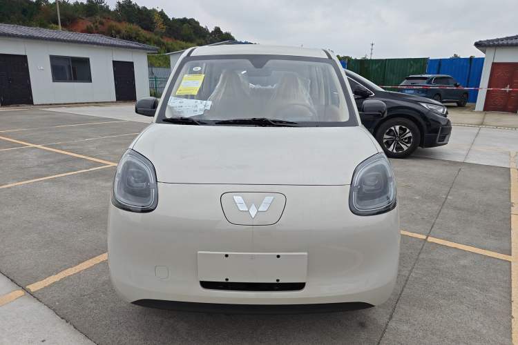 Used Wuling Hongguang MINIEV 2025 Four-Door Version Advanced Edition Left Front Headlight