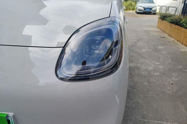 Used Wuling Hongguang MINIEV 2025 Four-Door Version Advanced Edition Left Front Headlight