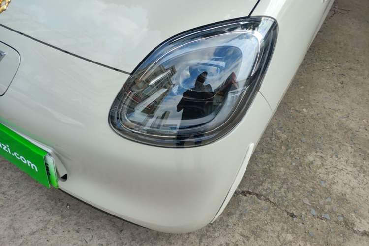 Used Wuling Hongguang MINIEV 2025 Four-Door Version Advanced Edition Left Front Headlight