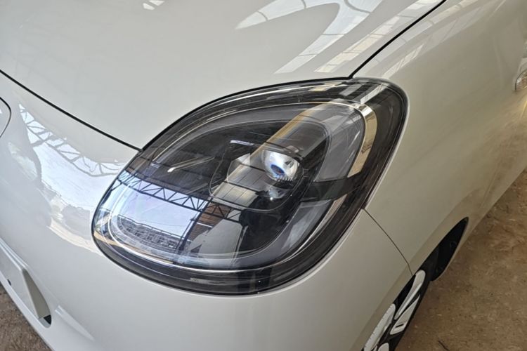 Used Wuling Hongguang MINIEV 2025 Four-Door Version Advanced Edition Left Front Headlight