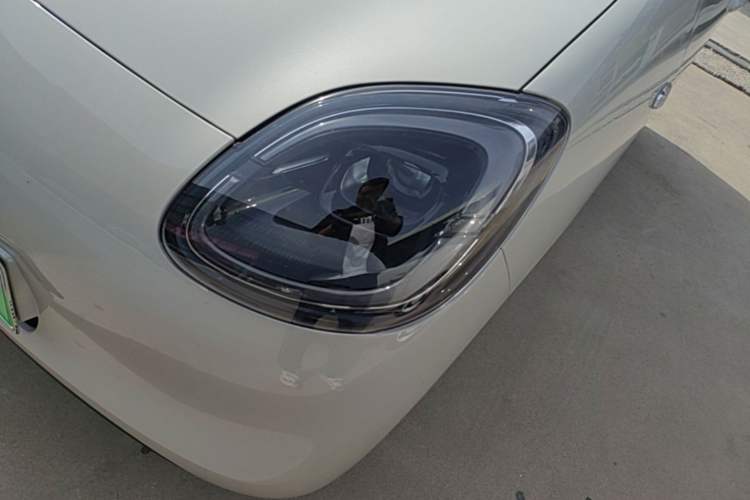 Used Wuling Hongguang MINIEV 2025 Four-Door Version Advanced Edition Left Front Headlight