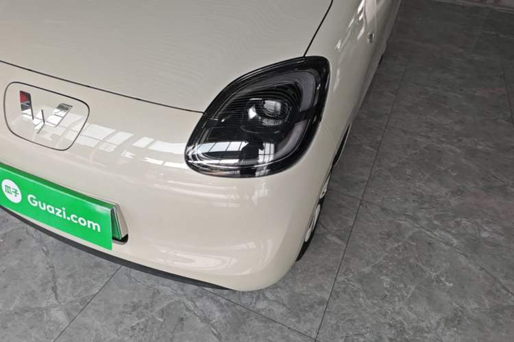 Used Wuling Hongguang MINIEV 2025 Four-Door Version Advanced Edition Left Front Headlight