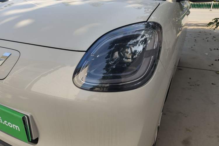 Used Wuling Hongguang MINIEV 2025 Four-Door Version Advanced Edition Left Front Headlight