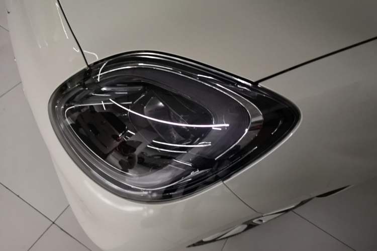 Used Wuling Hongguang MINIEV 2025 Four-Door Version Zhenxiang+ Edition Left Front Headlight