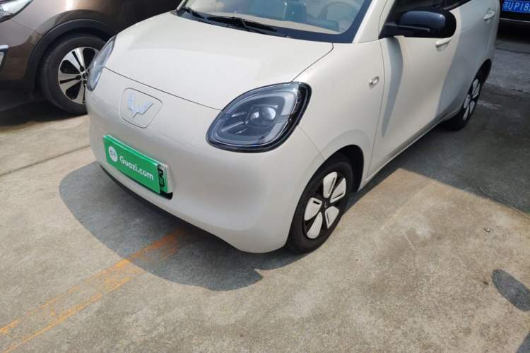 Used Wuling Hongguang MINIEV 2025 Four-Door Version Advanced Edition Left Front Headlight