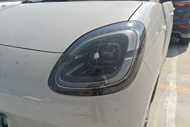 Used Wuling Hongguang MINIEV 2025 Four-Door Version Advanced Edition Left Front Headlight