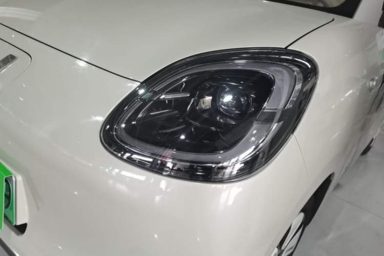 Used Wuling Hongguang MINIEV 2025 Four-Door Version Advanced Edition Left Front Headlight