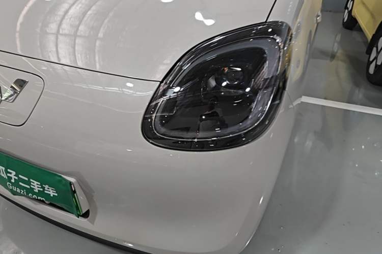 Used Wuling Hongguang MINIEV 2025 Four-Door Version Zhenxiang+ Edition Left Front Headlight