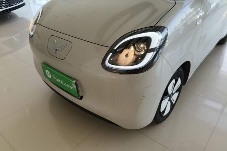 Used Wuling Hongguang MINIEV 2025 Four-Door Version Advanced Edition Left Front Headlight