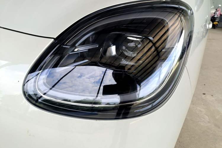 Used Wuling Hongguang MINIEV 2025 Four-Door Version Zhenxiang+ Edition Left Front Headlight