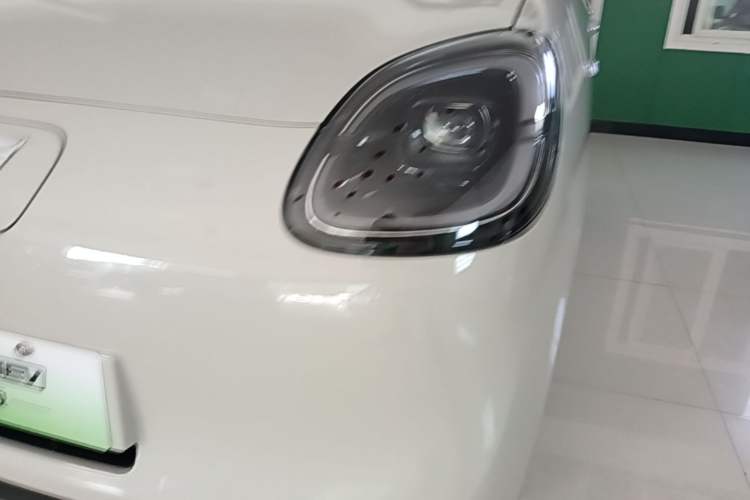 Used Wuling Hongguang MINIEV 2025 Four-Door Version Advanced Edition Left Front Headlight