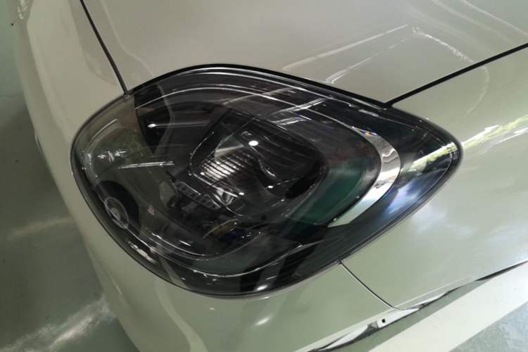 Used Wuling Hongguang MINIEV 2025 Four-Door Version Advanced Edition Left Front Headlight