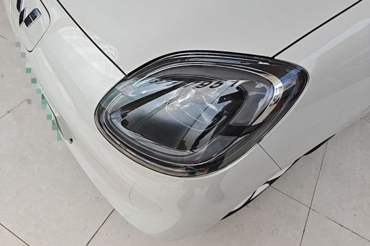 Used Wuling Hongguang MINIEV 2025 Four-Door Version Advanced Edition Left Front Headlight