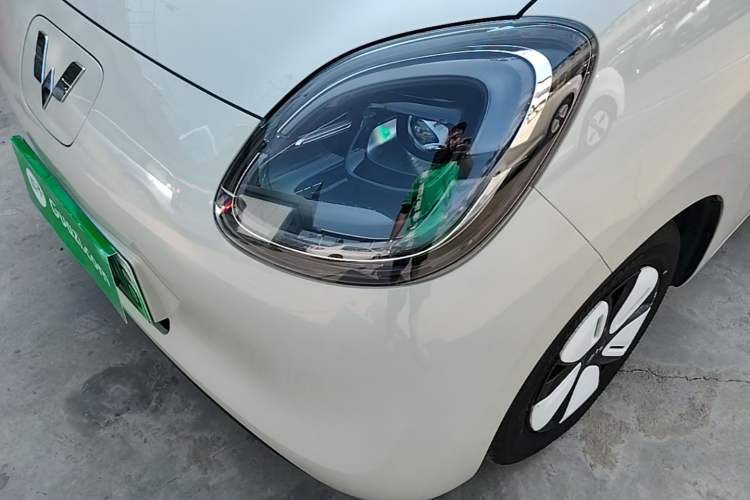 Used Wuling Hongguang MINIEV 2025 Four-Door Version Zhenxiang+ Edition Left Front Headlight