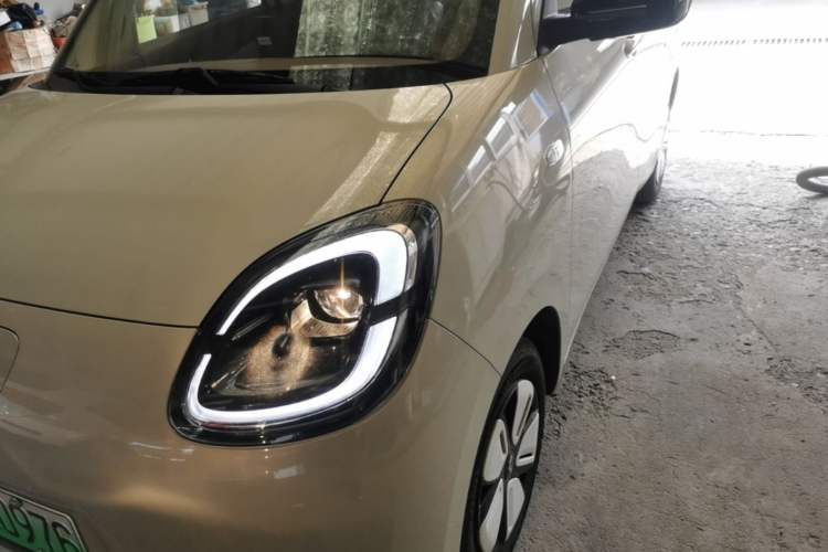 Used Wuling Hongguang MINIEV 2025 Four-Door Version Advanced Edition Left Front Headlight