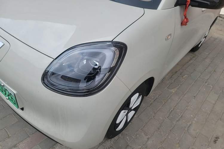 Used Wuling Hongguang MINIEV 2025 Four-Door Version Advanced Edition Left Front Headlight