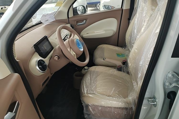 Used Wuling Hongguang MINIEV 2025 Four-Door Version Advanced Edition Left Front Seat