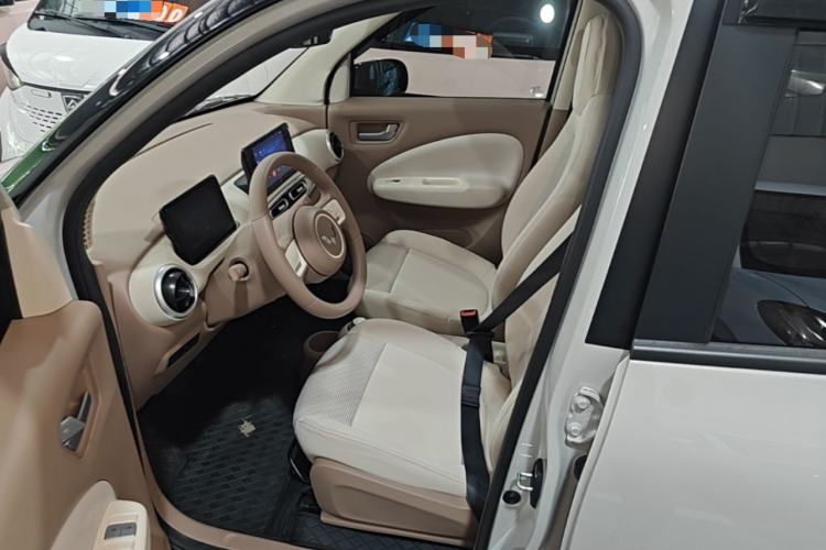 Used Wuling Hongguang MINIEV 2025 Four-Door Version Zhenxiang+ Edition Left Front Seat