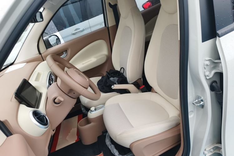 Used Wuling Hongguang MINIEV 2025 Four-Door Version Advanced Edition Left Front Seat