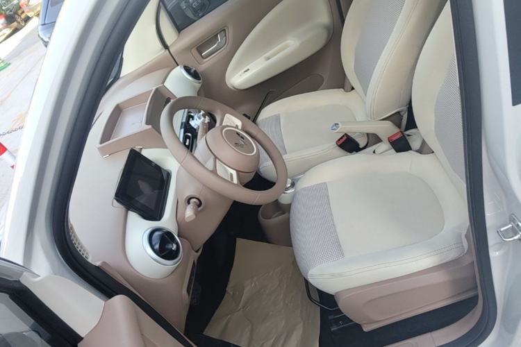Used Wuling Hongguang MINIEV 2025 Four-Door Version Advanced Edition Left Front Seat