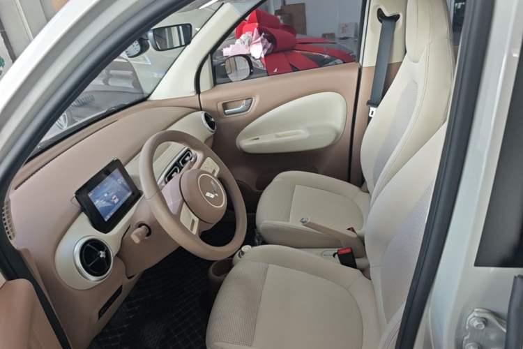 Used Wuling Hongguang MINIEV 2025 Four-Door Version Advanced Edition Left Front Seat