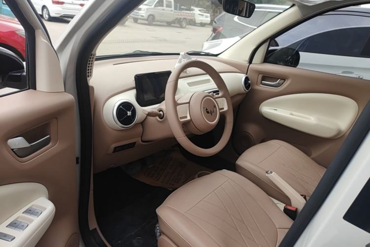 Used Wuling Hongguang MINIEV 2025 Four-Door Version Advanced Edition Left Front Seat