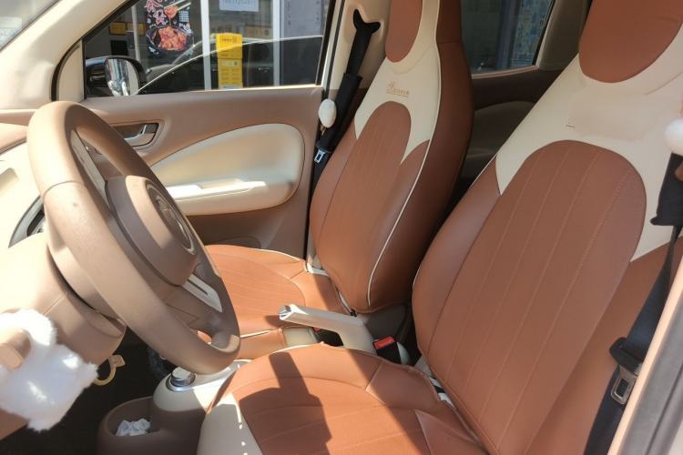 Used Wuling Hongguang MINIEV 2025 Four-Door Version Advanced Edition Left Front Seat