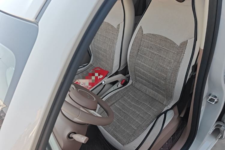 Used Wuling Hongguang MINIEV 2025 Four-Door Version Advanced Edition Left Front Seat