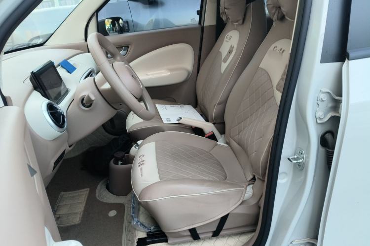 Used Wuling Hongguang MINIEV 2025 Four-Door Version Advanced Edition Left Front Seat