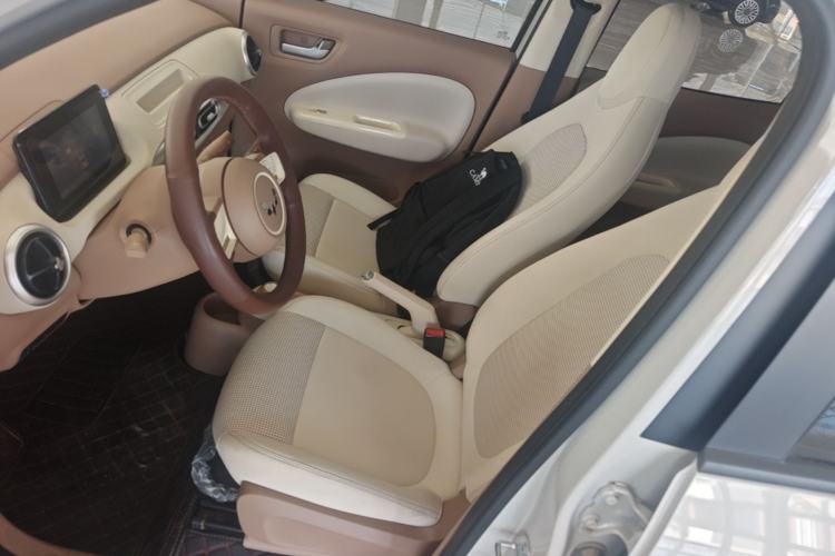 Used Wuling Hongguang MINIEV 2025 Four-Door Version Advanced Edition Left Front Seat