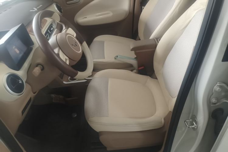 Used Wuling Hongguang MINIEV 2025 Four-Door Version Advanced Edition Left Front Seat