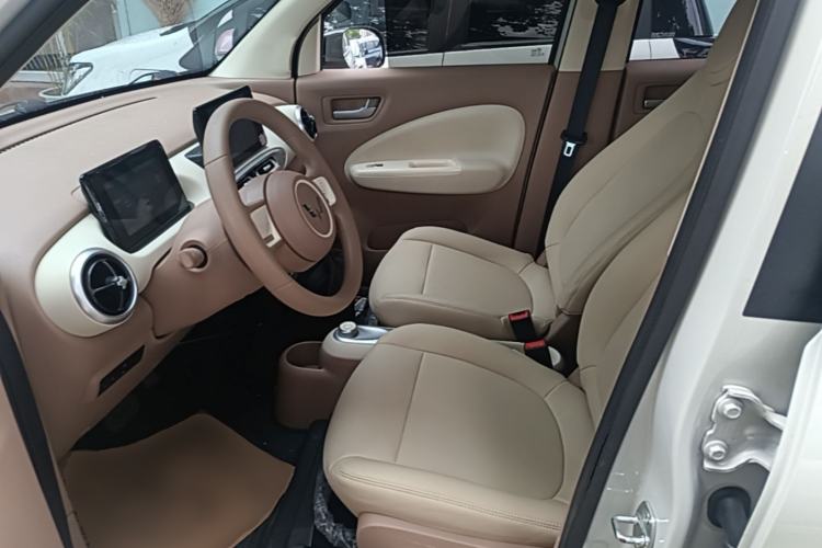 Used Wuling Hongguang MINIEV 2025 Four-Door Version Zhenxiang+ Edition Left Front Seat