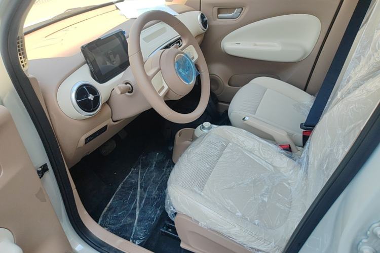 Used Wuling Hongguang MINIEV 2025 Four-Door Version Advanced Edition Left Front Seat