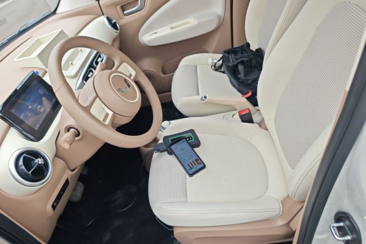Used Wuling Hongguang MINIEV 2025 Four-Door Version Advanced Edition Left Front Seat