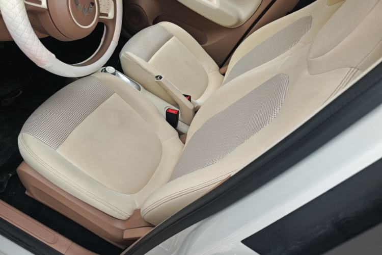 Used Wuling Hongguang MINIEV 2025 Four-Door Version Advanced Edition Left Front Seat
