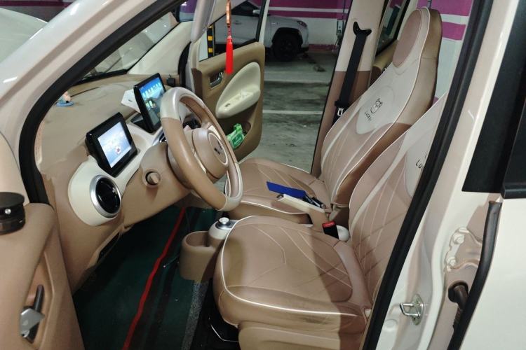 Used Wuling Hongguang MINIEV 2025 Four-Door Version Advanced Edition Left Front Seat