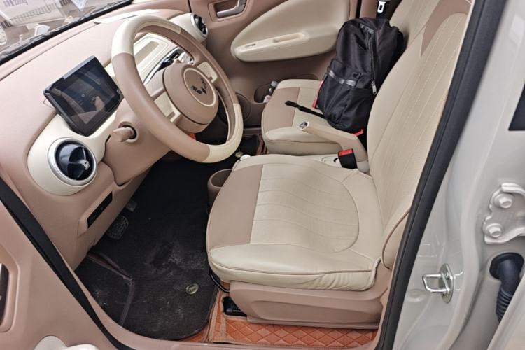 Used Wuling Hongguang MINIEV 2025 Four-Door Version Advanced Edition Left Front Seat