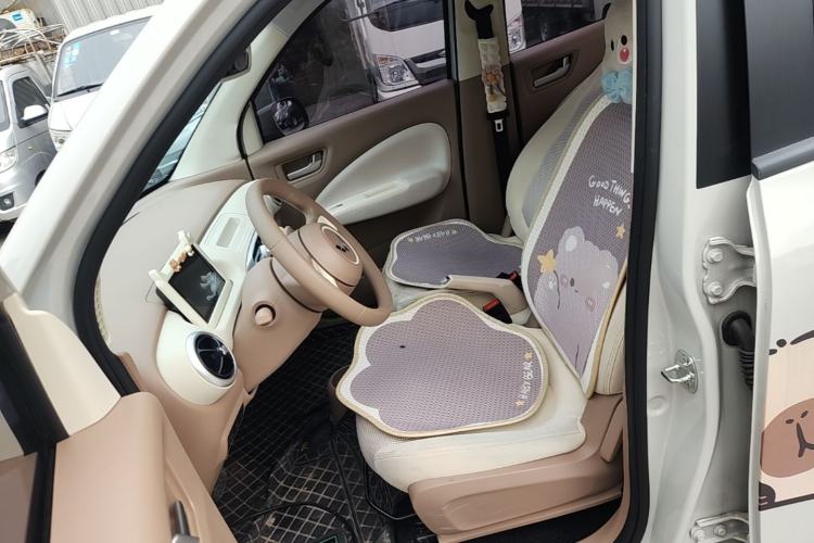 Used Wuling Hongguang MINIEV 2025 Four-Door Version Advanced Edition Left Front Seat