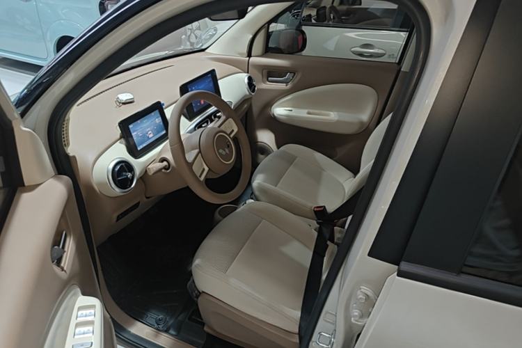 Used Wuling Hongguang MINIEV 2025 Four-Door Version Zhenxiang+ Edition Left Front Seat