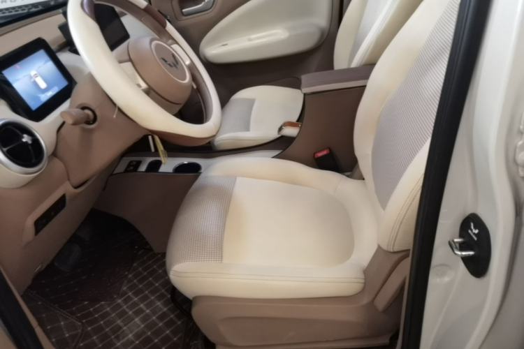 Used Wuling Hongguang MINIEV 2025 Four-Door Version Advanced Edition Left Front Seat